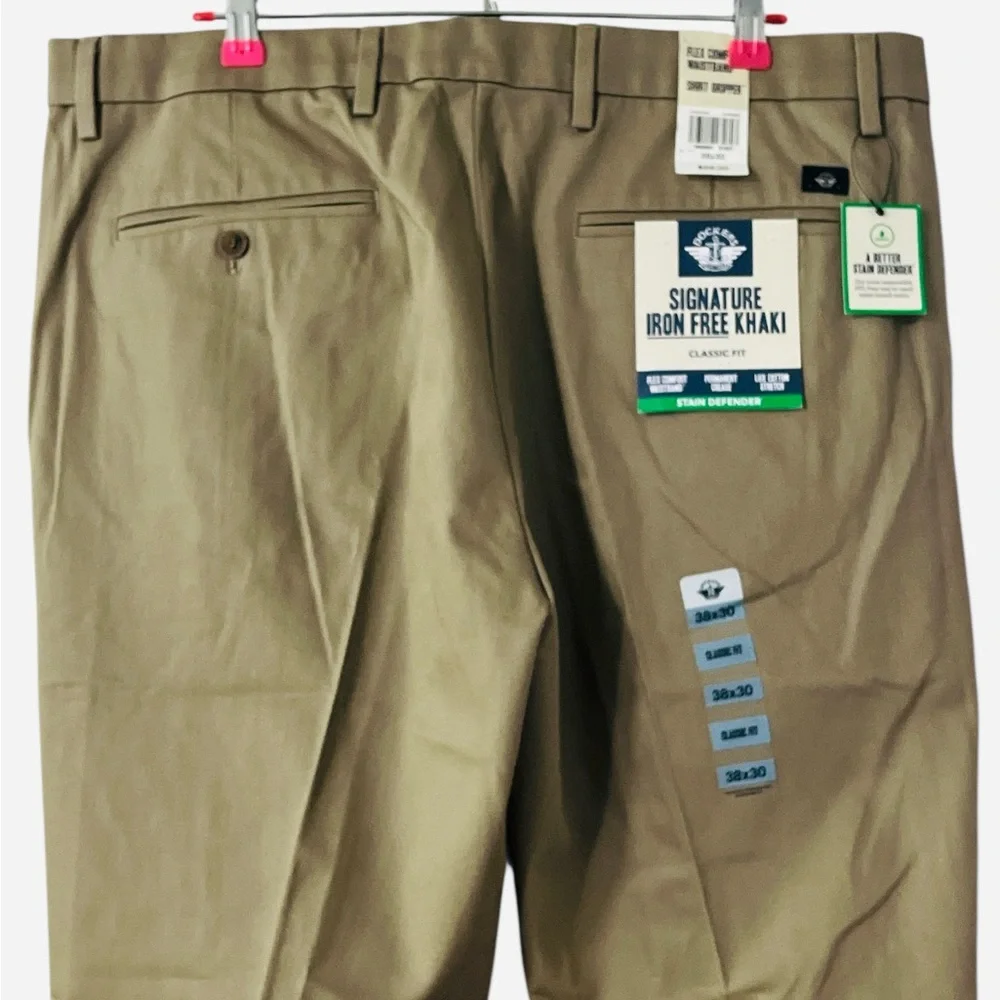 Dockers Signature Iron Free Khaki Straight Fit Stain Defender Pants Size 38x30
